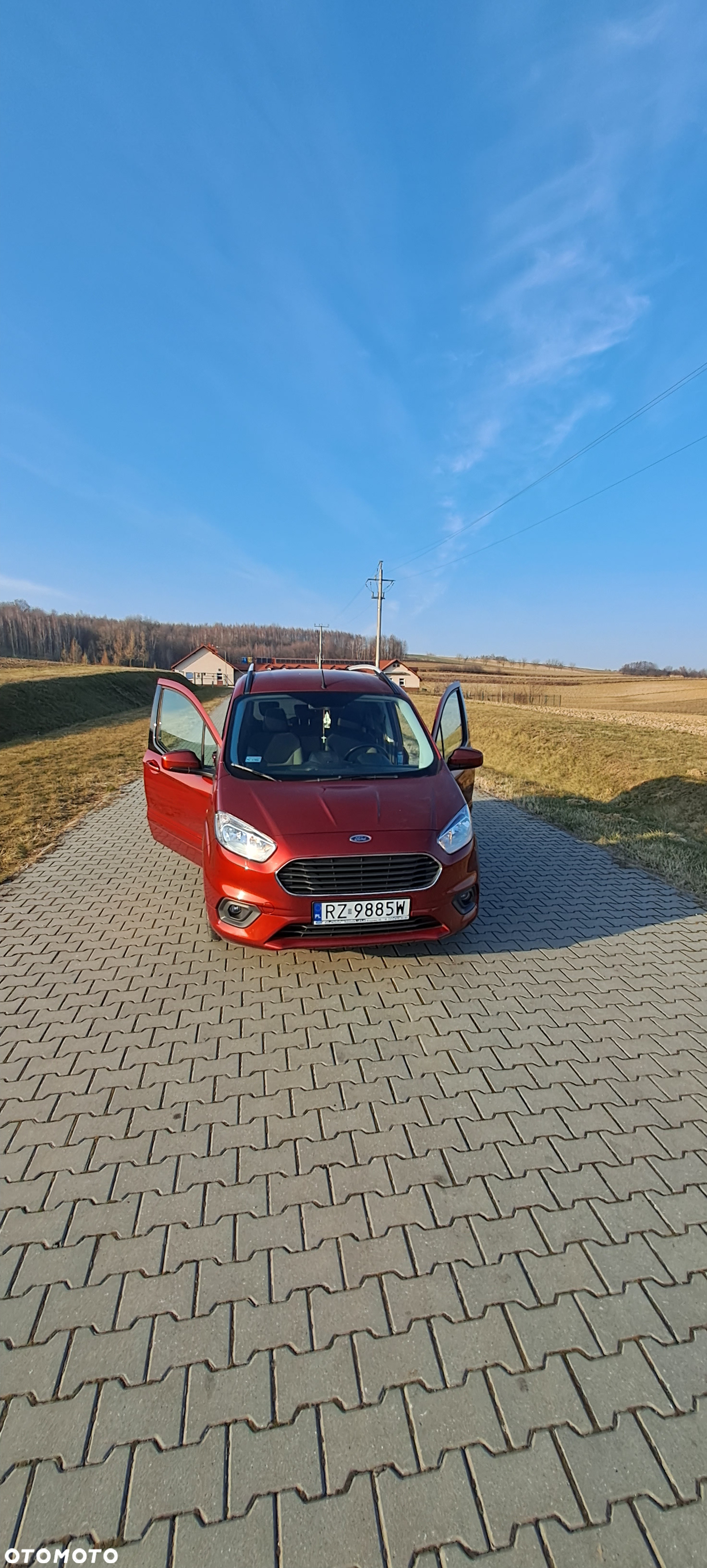 Ford Courier - 15