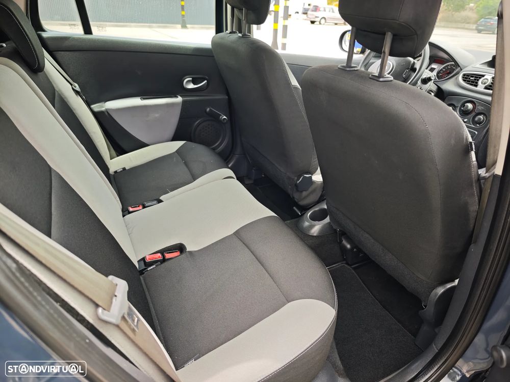 Renault Clio 1.2 TCE Dynamique S - 9