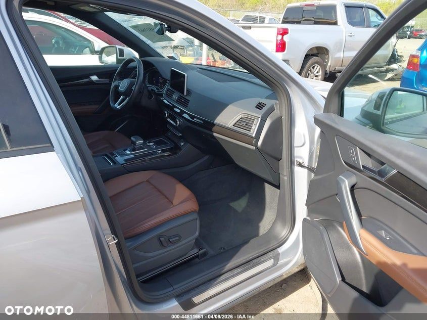 Audi Q5 45 TFSI quattro S tronic sport - 11