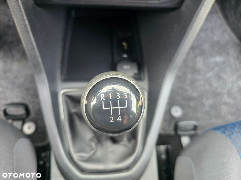 Volkswagen Caddy - 32