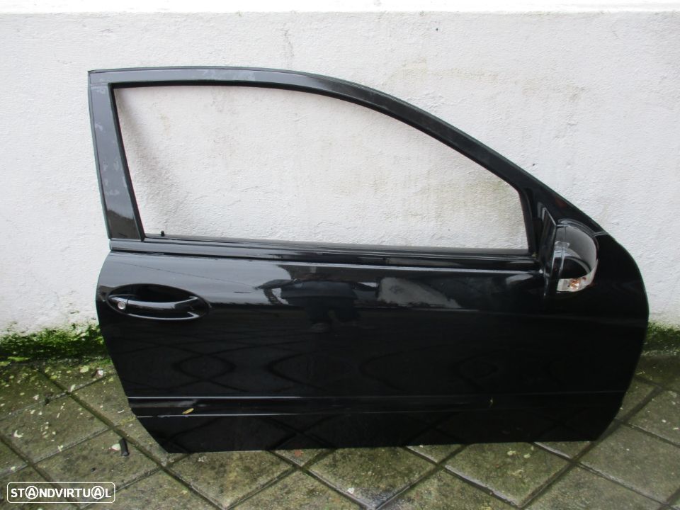 porta Mercedes W203 Coupé Classe C frente direito - 1