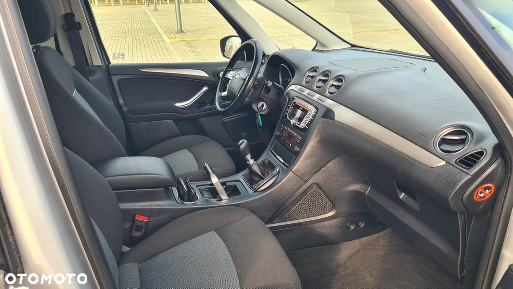 Ford Galaxy 2.0 TDCi Trend - 17