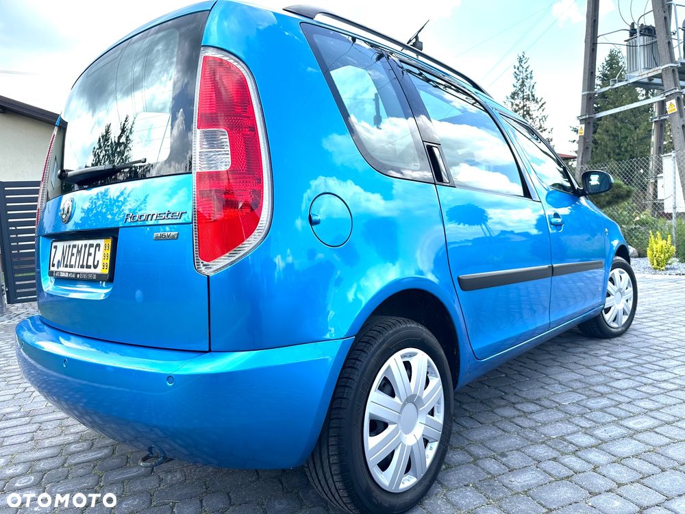 Skoda Roomster 1.4 16V Style PLUS EDITION - 12