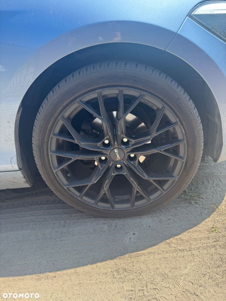 BMW Seria 1 120d - 3
