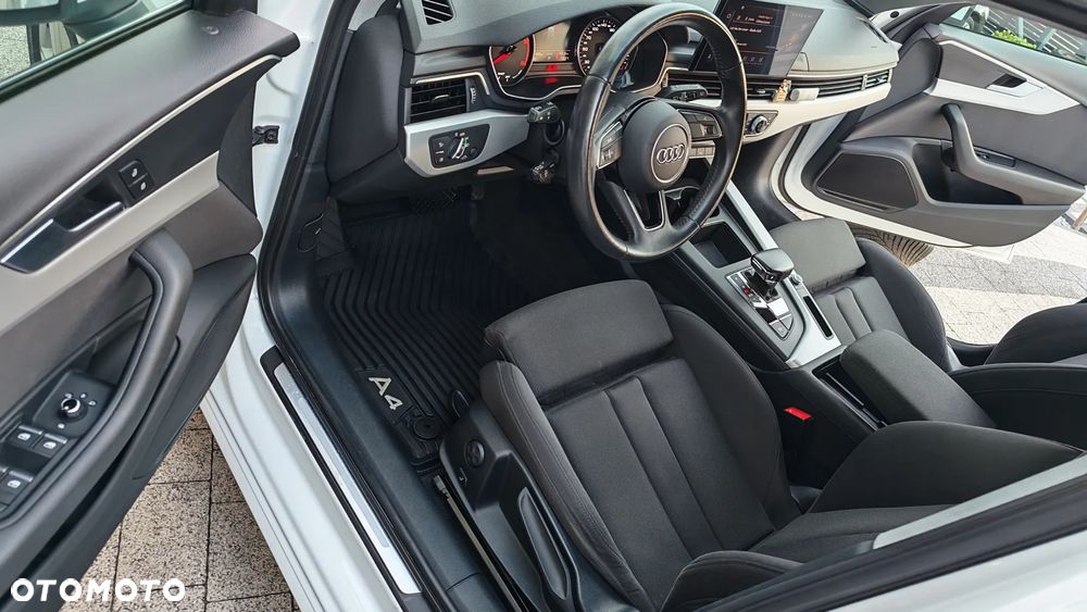 Audi A4 Avant 40 TDI quattro S tronic advanced - 8