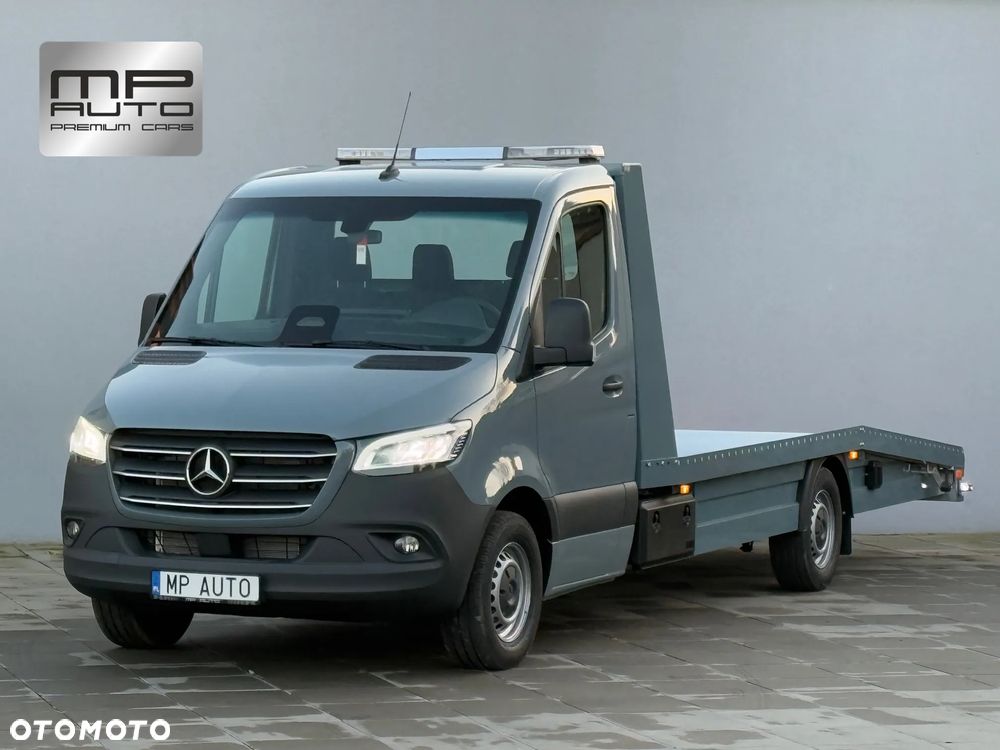 Mercedes-Benz Sprinter - 1