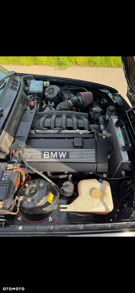 BMW Seria 3 316i - 25