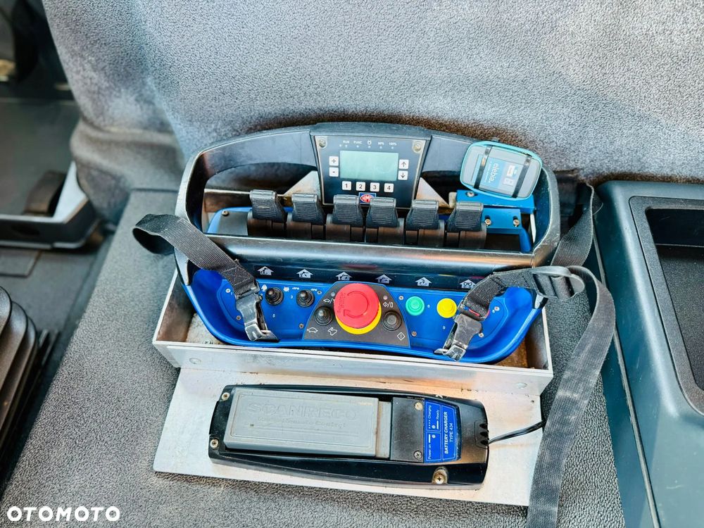 MAN TGS 26.360 // E6 // 6x2 // platforma laweta 7,2m z HDS HMF 1420 // dzwig żuraw kran crane skrzynia uniwersalny - 34