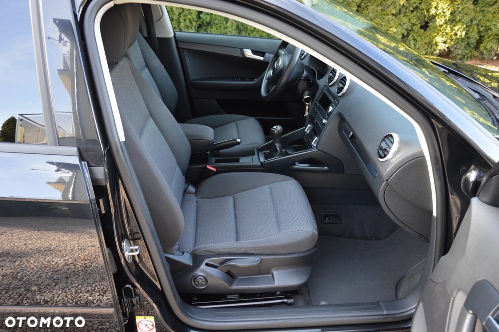 Audi A3 Sportback - 7