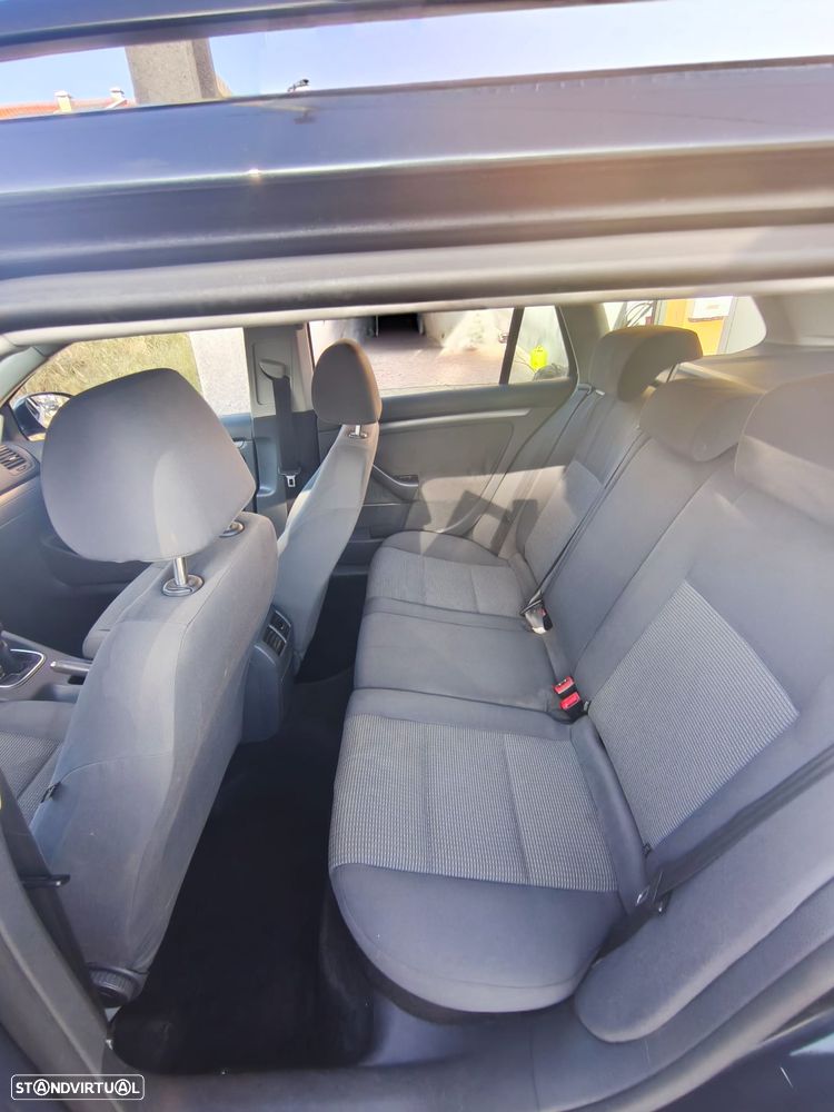 VW Golf Variant 1.9 TDi DPF Confortline - 11