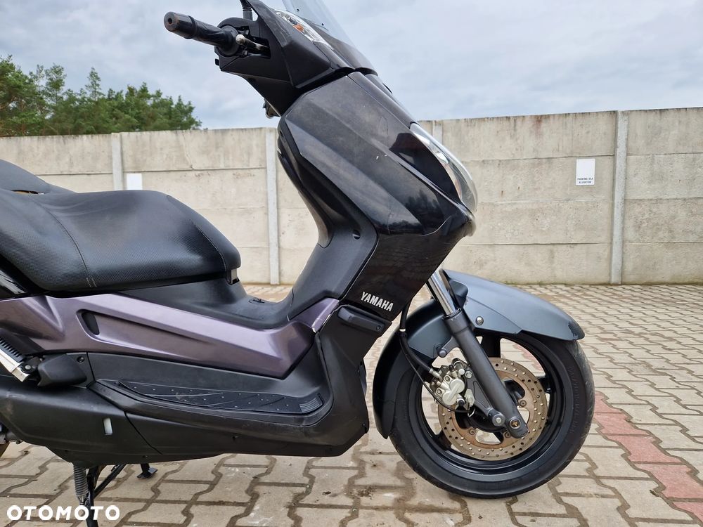 Yamaha X-max - 28