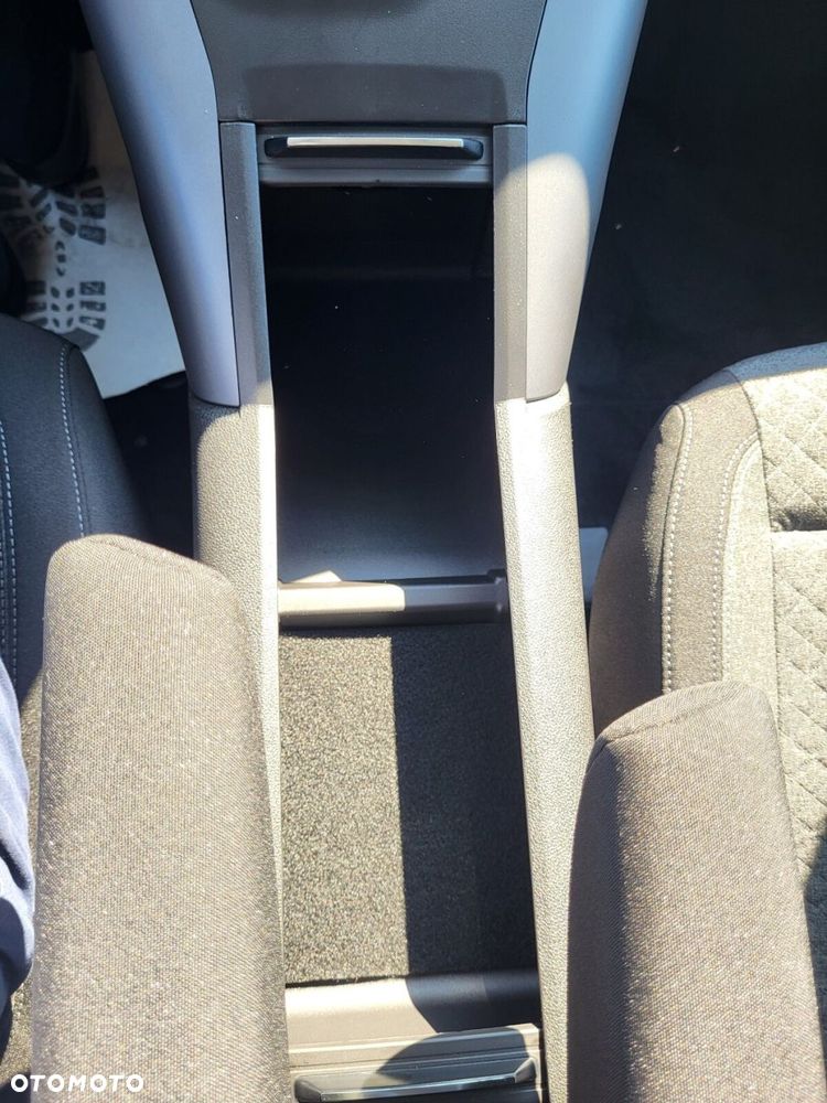 Opel Combo - 23