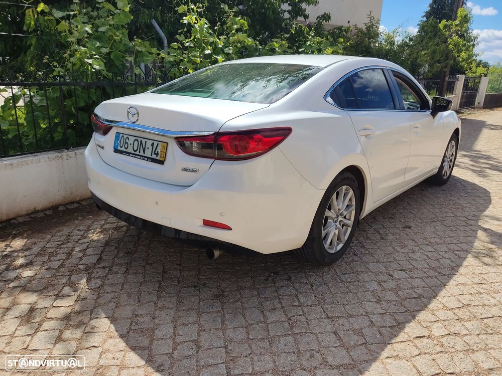 Mazda 6 2.2 SKY-D Evolve Navi - 2