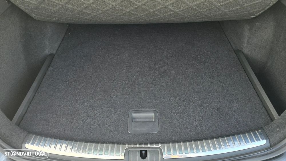 SEAT Leon ST 1.8 TSI S&S DSG FR - 9