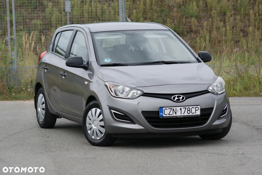 Hyundai i20 - 13