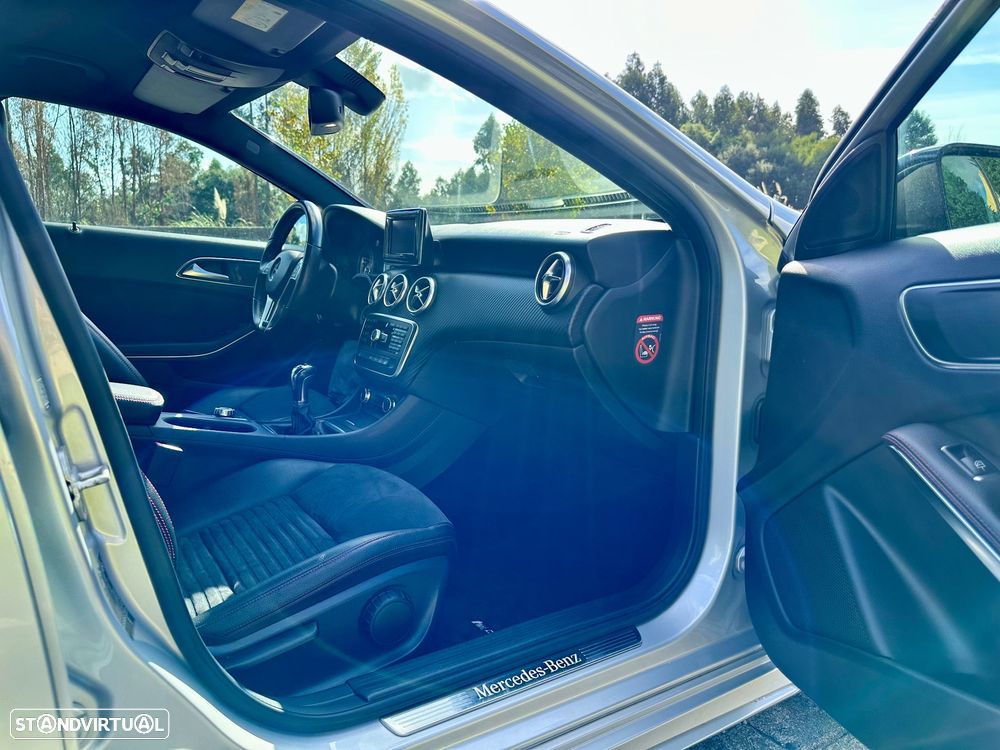 Mercedes-Benz A 180 CDI AMG Line - 30