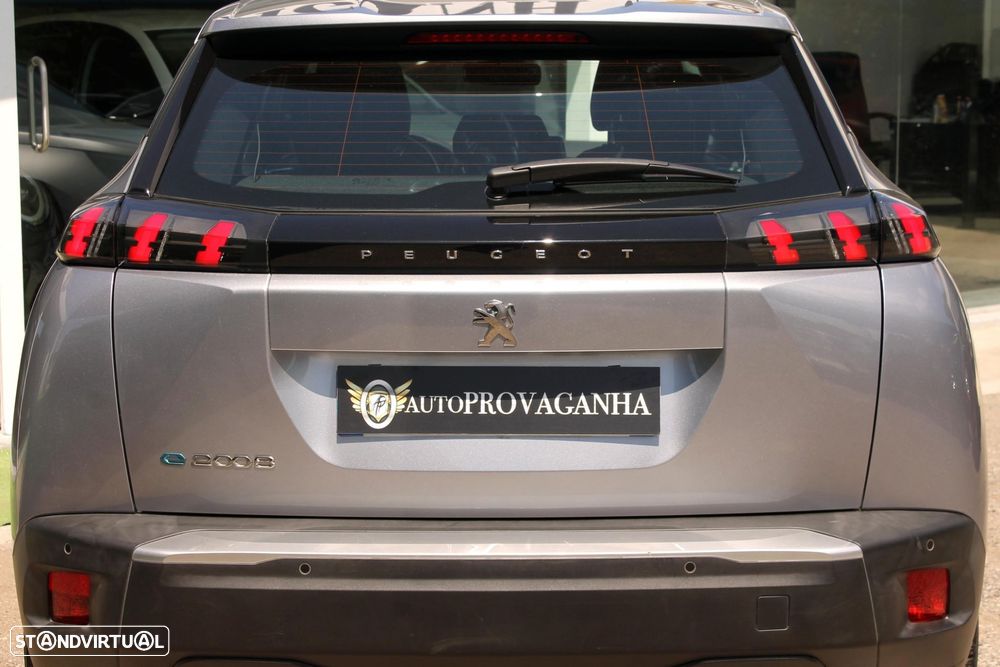 Peugeot e-2008 50 kWh Active Pack - 37