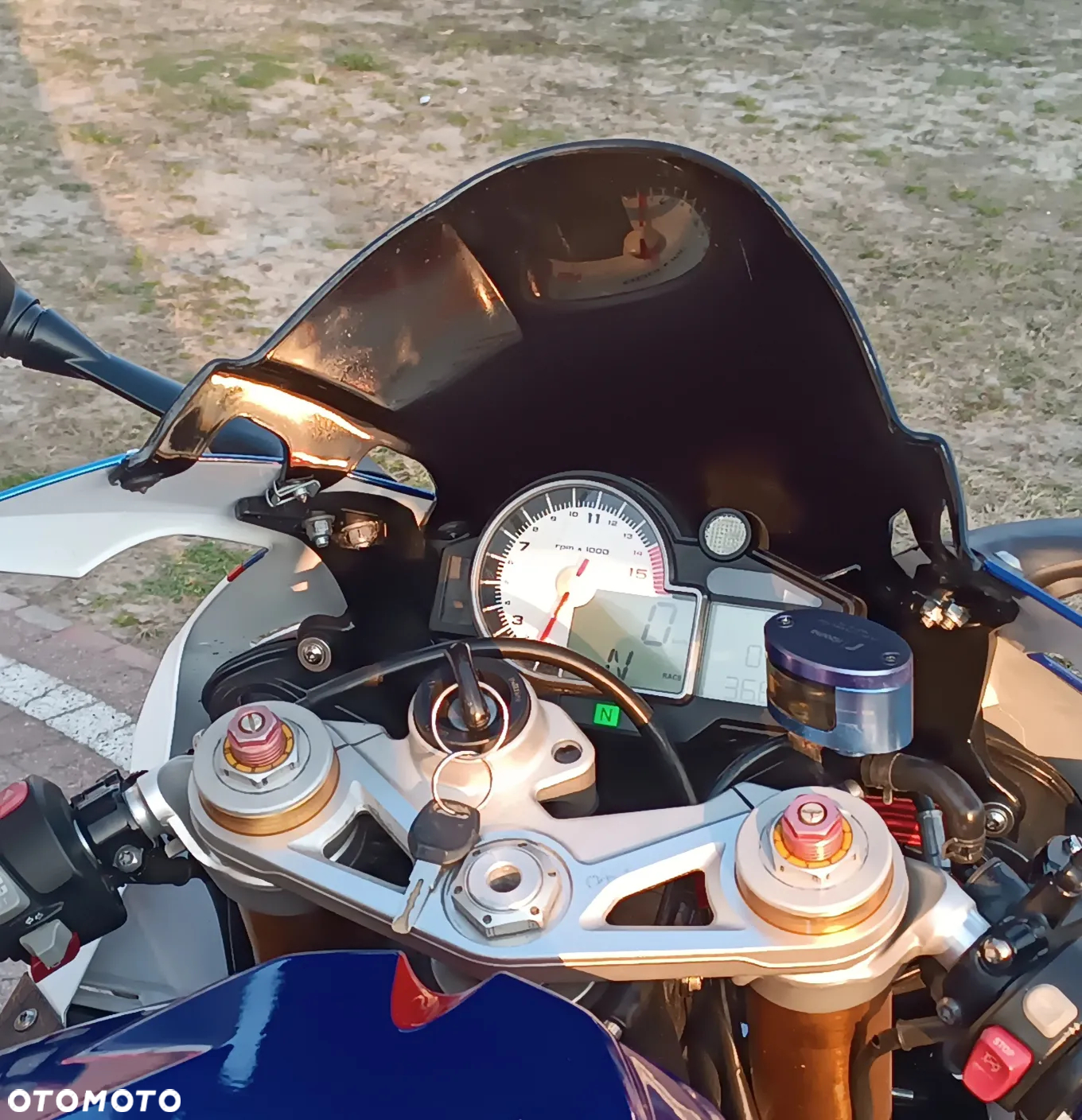BMW S - 25