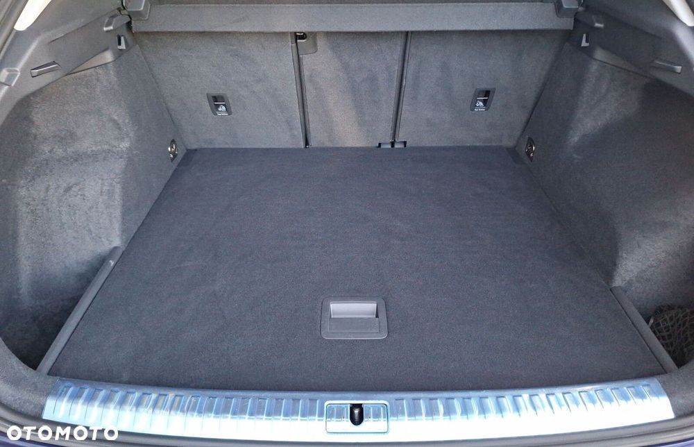 Audi Q3 - 22