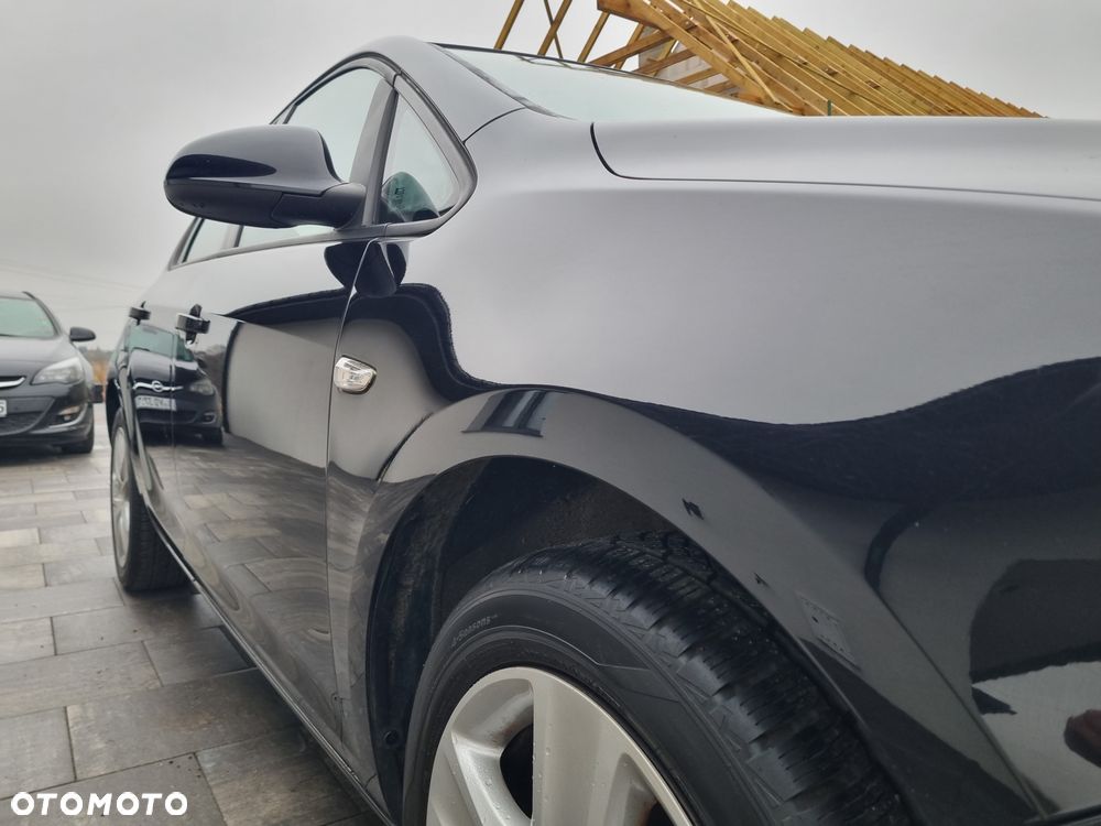 Opel Astra 1.4 Turbo Cosmo - 10