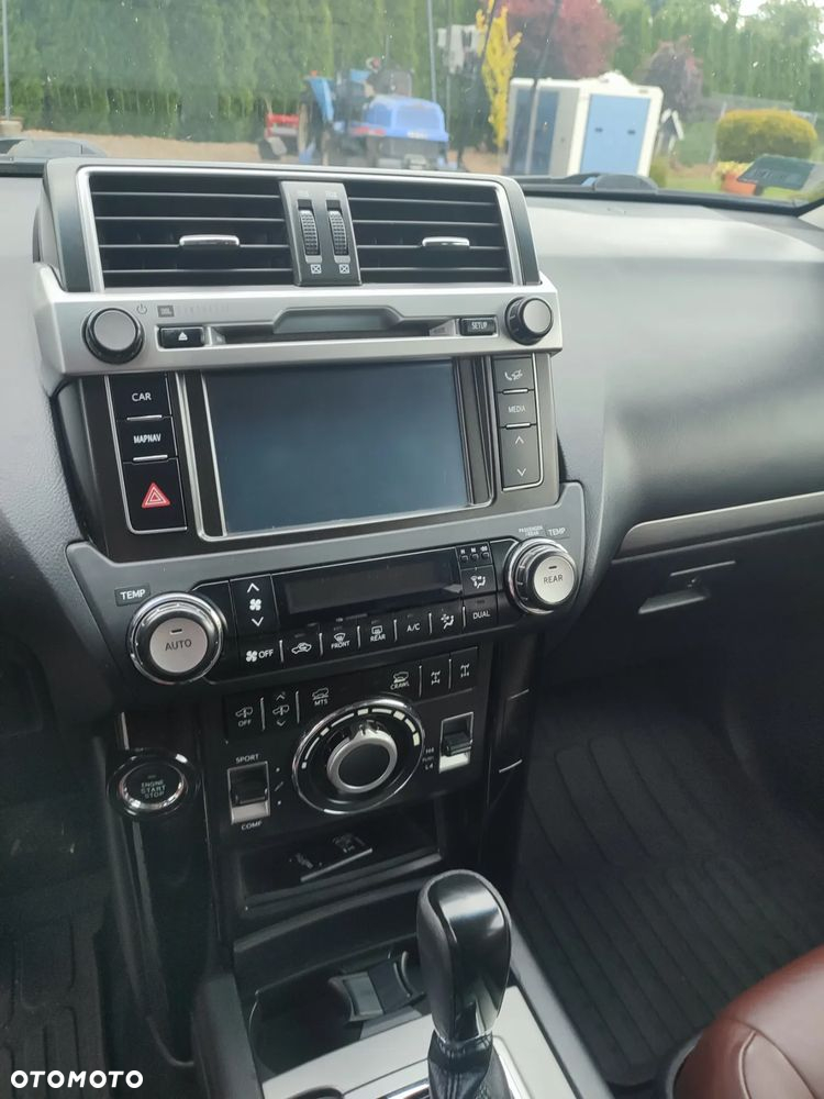 Toyota Land Cruiser LC 2.8 D-4D Prado - 23