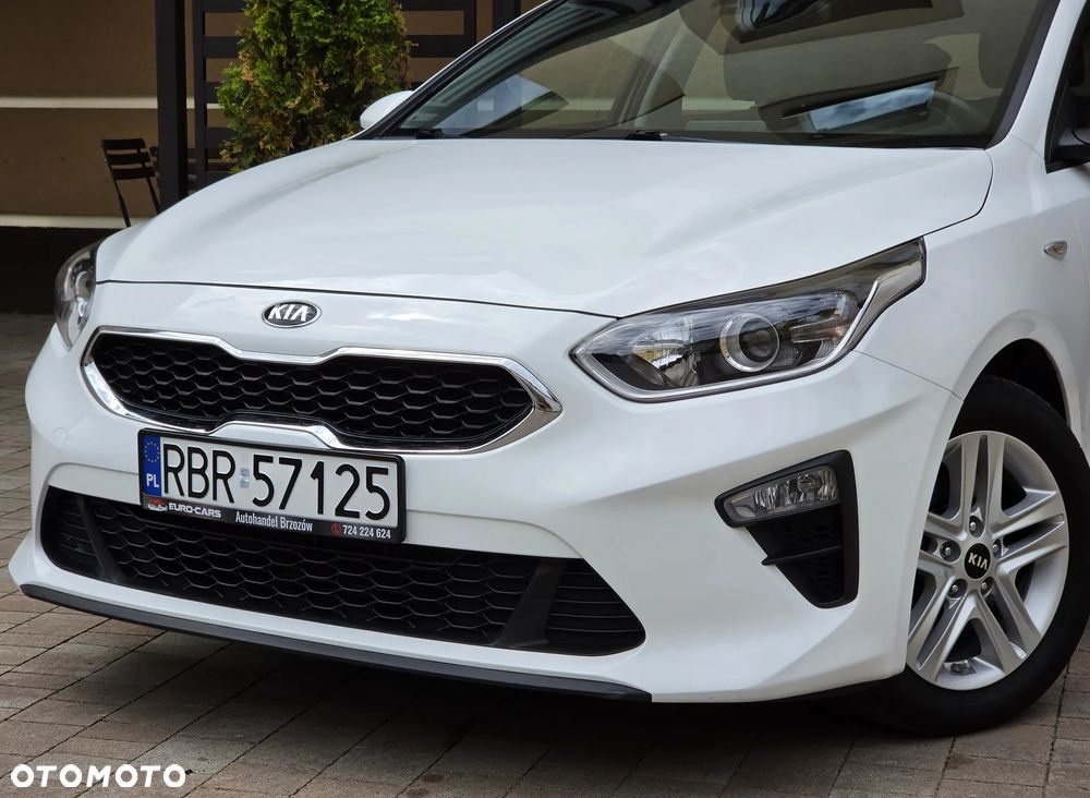 Kia Ceed 1.4 CVVT Attract - 14