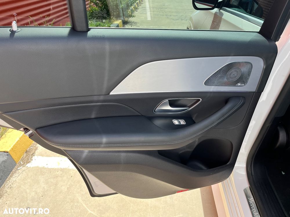 Mercedes-Benz GLE 300 d 4Matic 9G-TRONIC AMG Line - 22