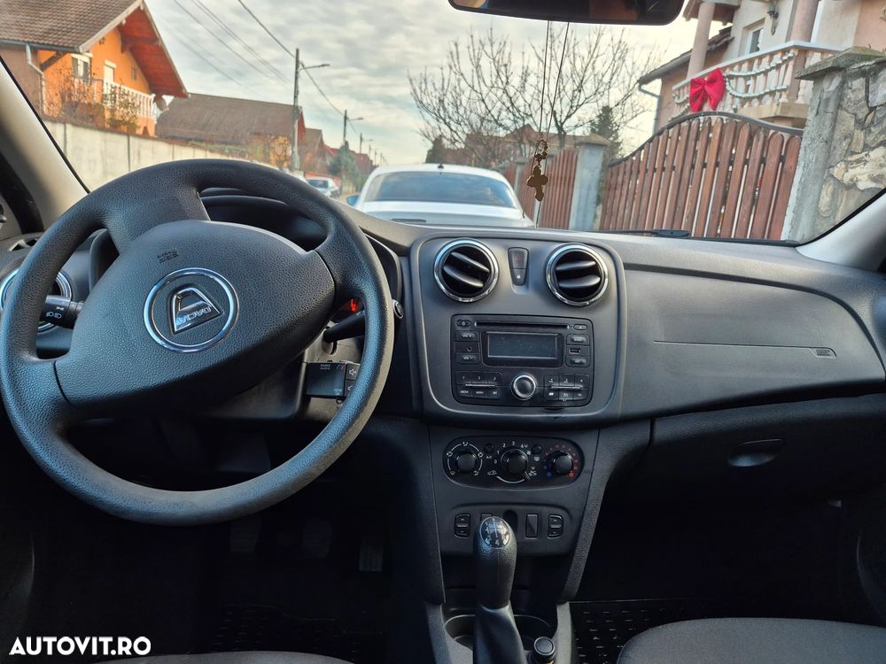 Dacia Sandero 1.2 Laureate - 3