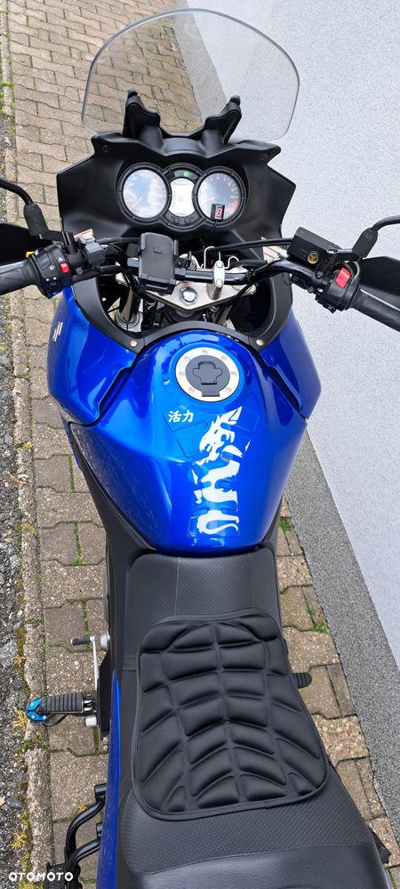 Suzuki DL - 5