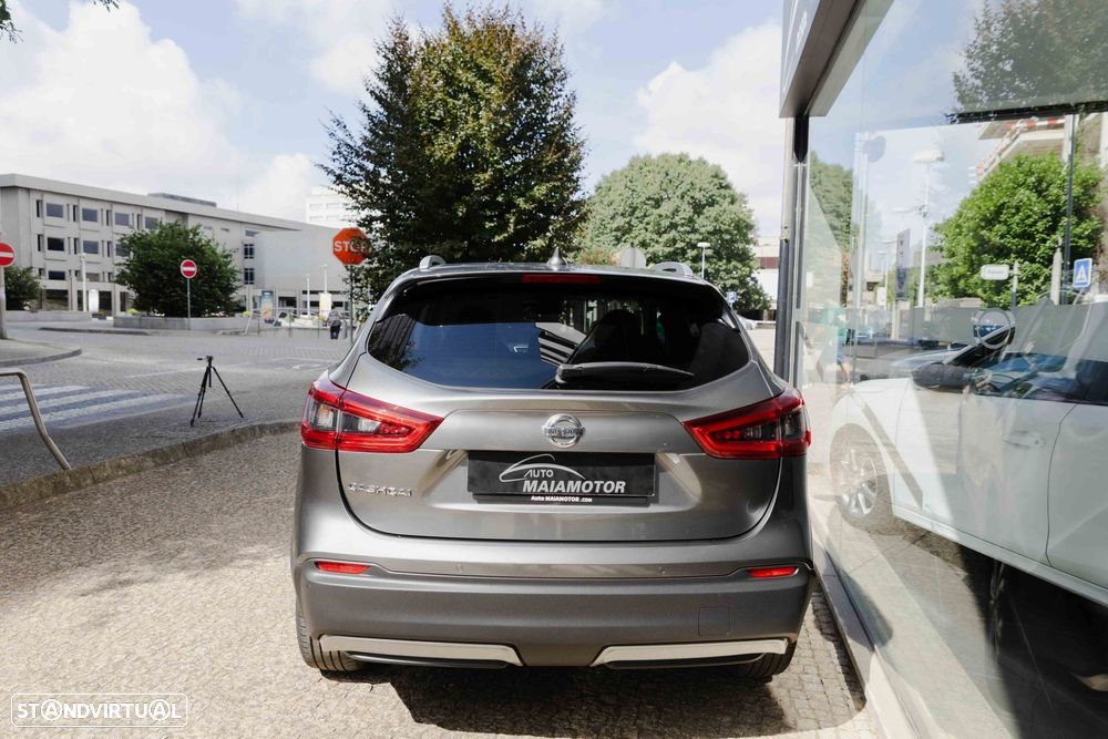Nissan Qashqai 1.5 dCi N-Connecta - 11