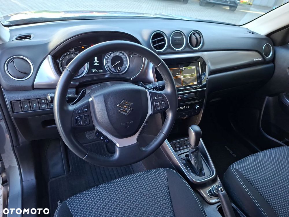 Suzuki Vitara 1.4 Boosterjet SHVS Premium 4WD - 19