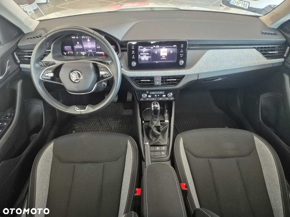 Skoda Kamiq 1.0 TSI Selection DSG - 18