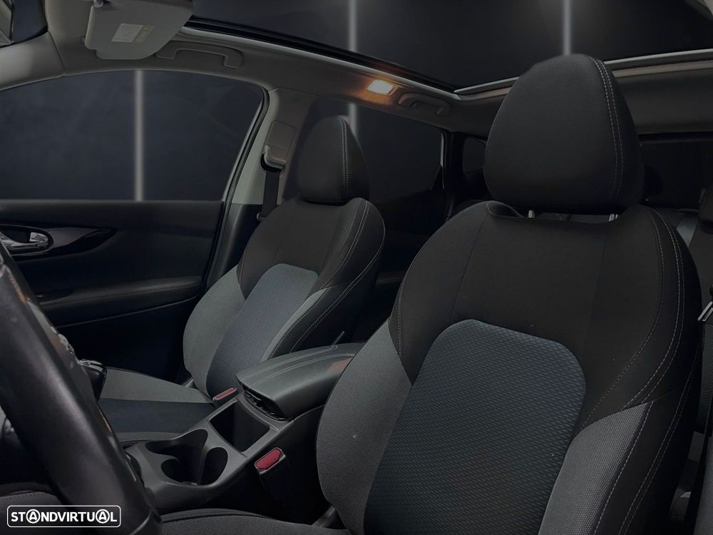 Nissan Qashqai 1.3 DIG-T N-Connecta - 15
