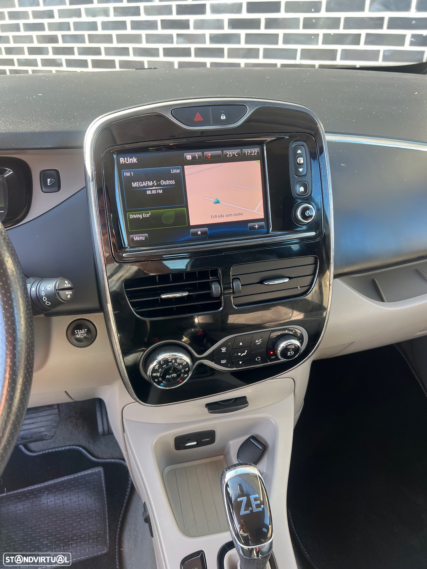 Renault Zoe (c/ Bateria) 22 kwh Intens - 13