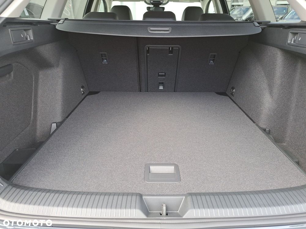 Volkswagen Golf Variant - 18