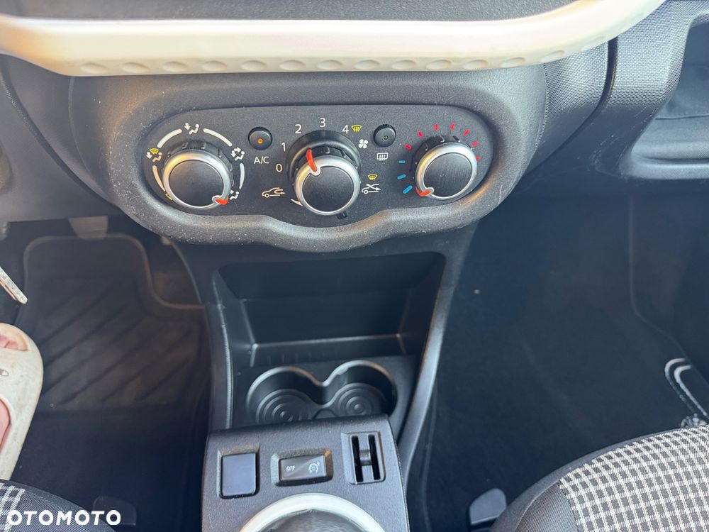 Renault Twingo SCe 70 Expression - 17
