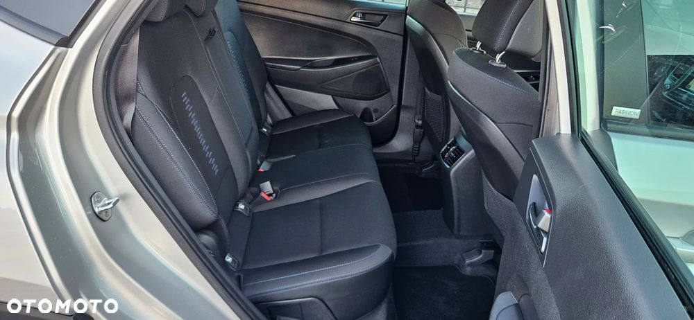 Hyundai Tucson blue 1.6 GDi 2WD Passion - 34