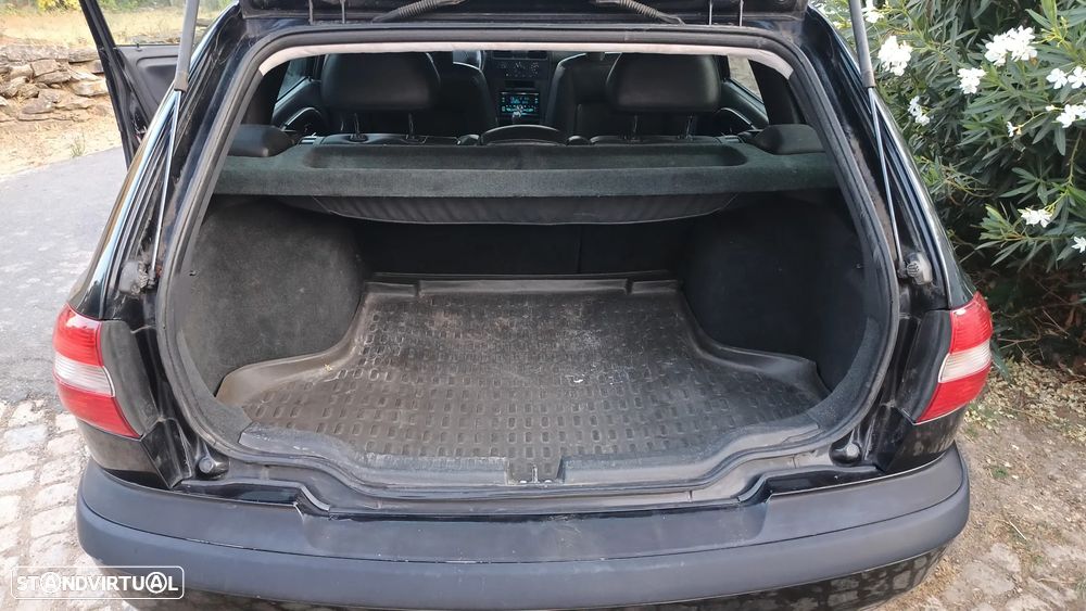 Volvo V40 - 5