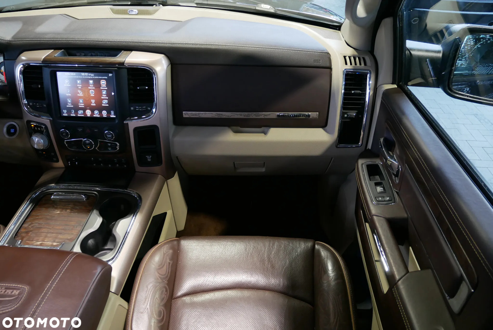 RAM 1500 5.7 Crew Cab Longhorn - 17
