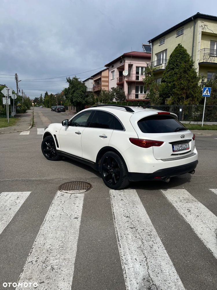 Infiniti QX70 3.0d S Premium - 4