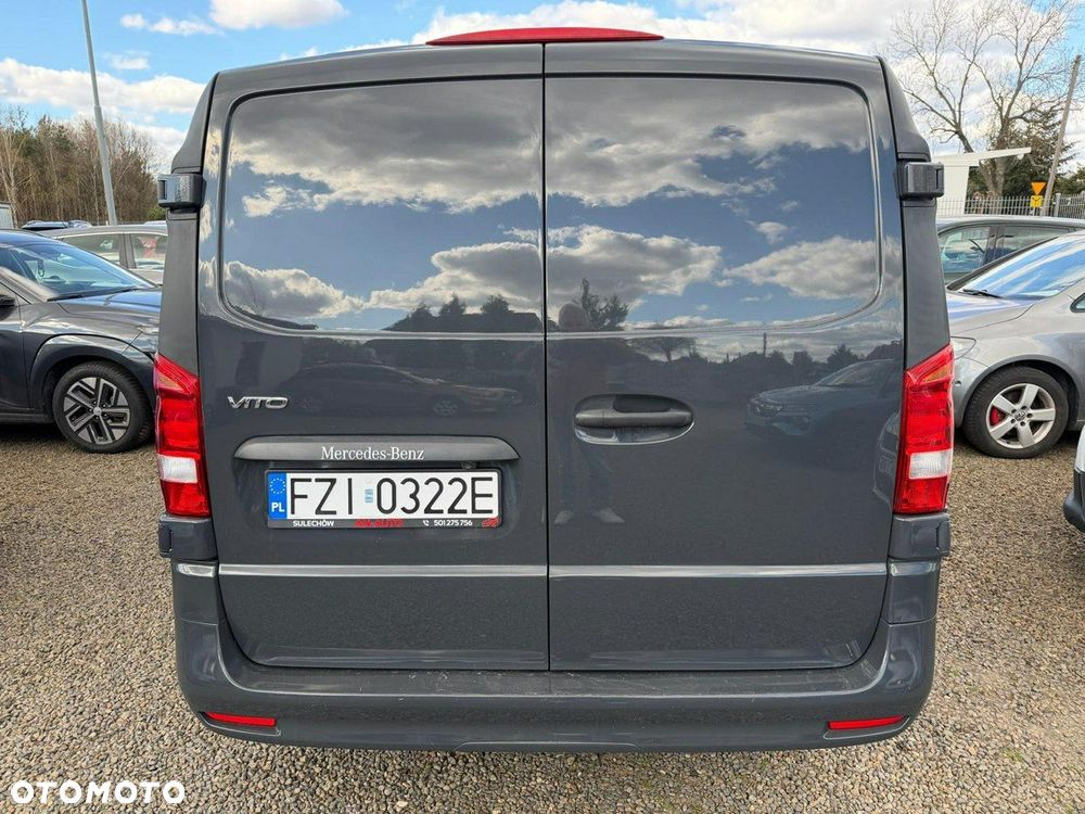 Mercedes-Benz Vito - 13