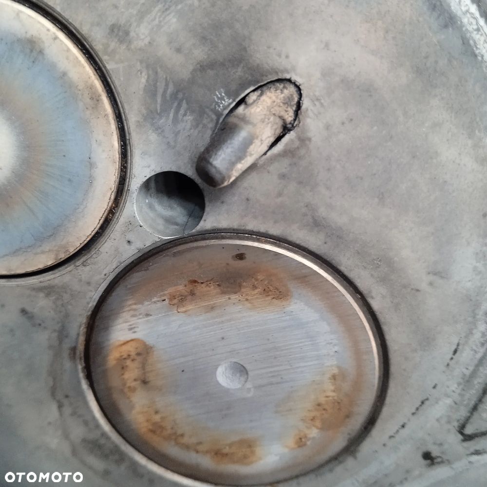 Głowica VW 038103373R - 3