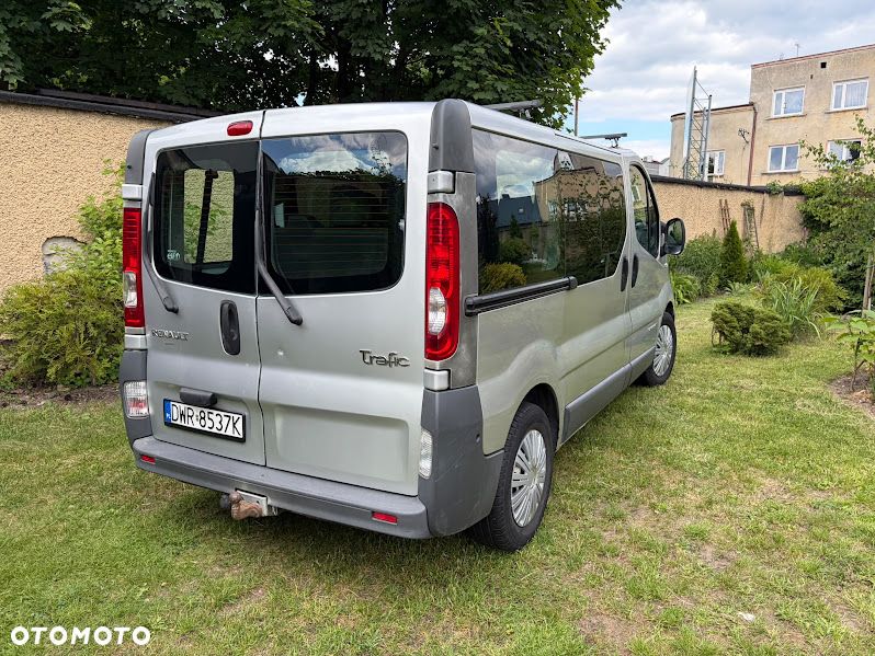 Renault Trafic L1H1 Passenger Lux - 8