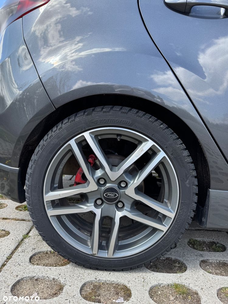 Ford Fiesta ST - 5