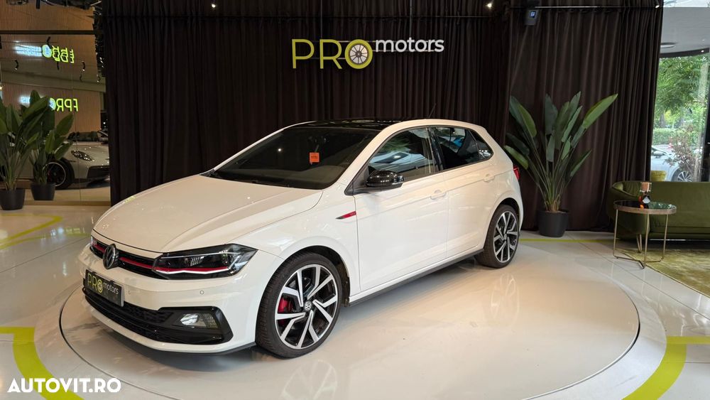 Volkswagen Polo 2.0 TSI GTI - 9