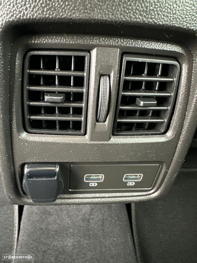 Renault Captur TCe 90 EVOLUTION - 33