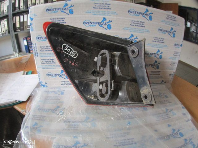 Farol Tras Stop3085 NISSAN QASHQAI 2009 1.5DCI 105CV 5P AZUL ESCURO DRT - 2