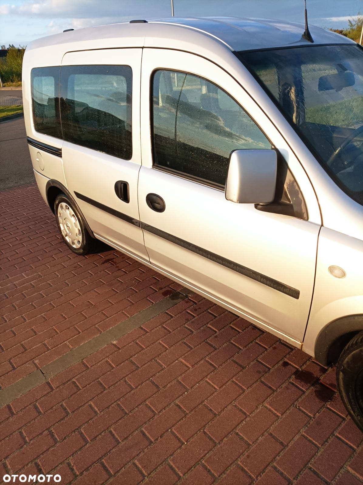 Opel Combo Tour 1.7 CDTI Cosmo - 4