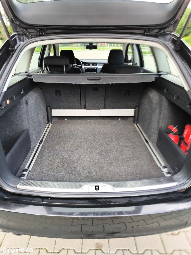 Skoda Superb 2.0 TDI Ambition - 13