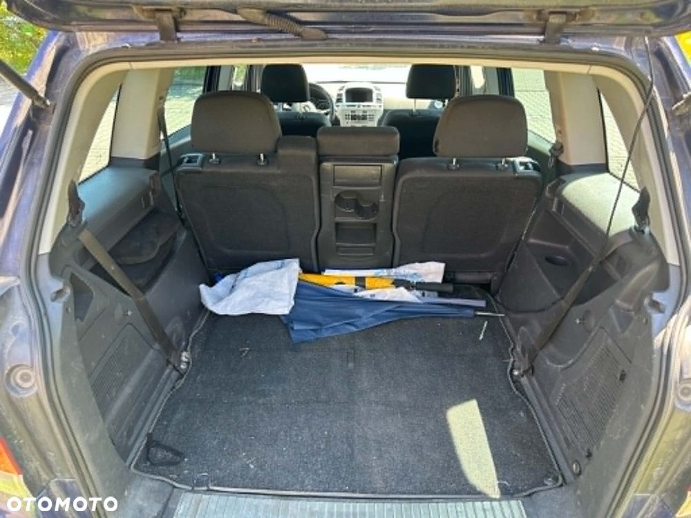 Opel Zafira 1.9 CDTI 111 - 14